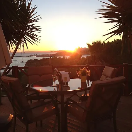 Bed & Breakfast Encosta Da Luxury
